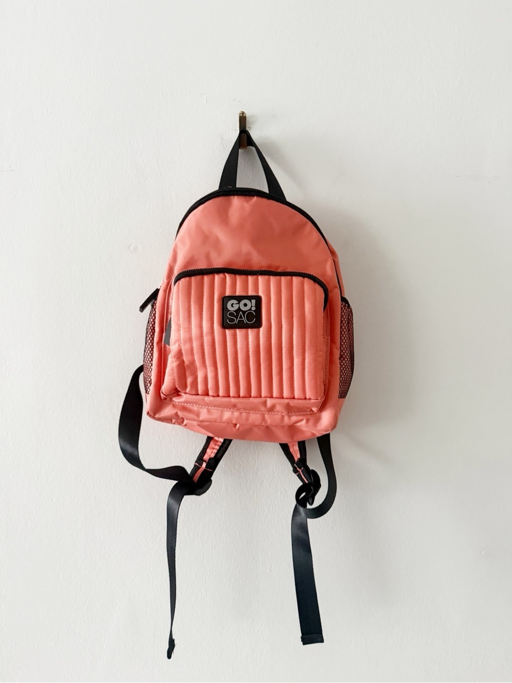 NEW GO! SAC Lemur Mini Backpack in Coral Pink